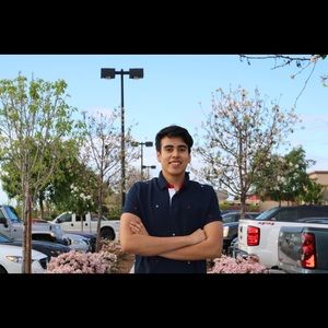 Meet your Posher, Alejandro